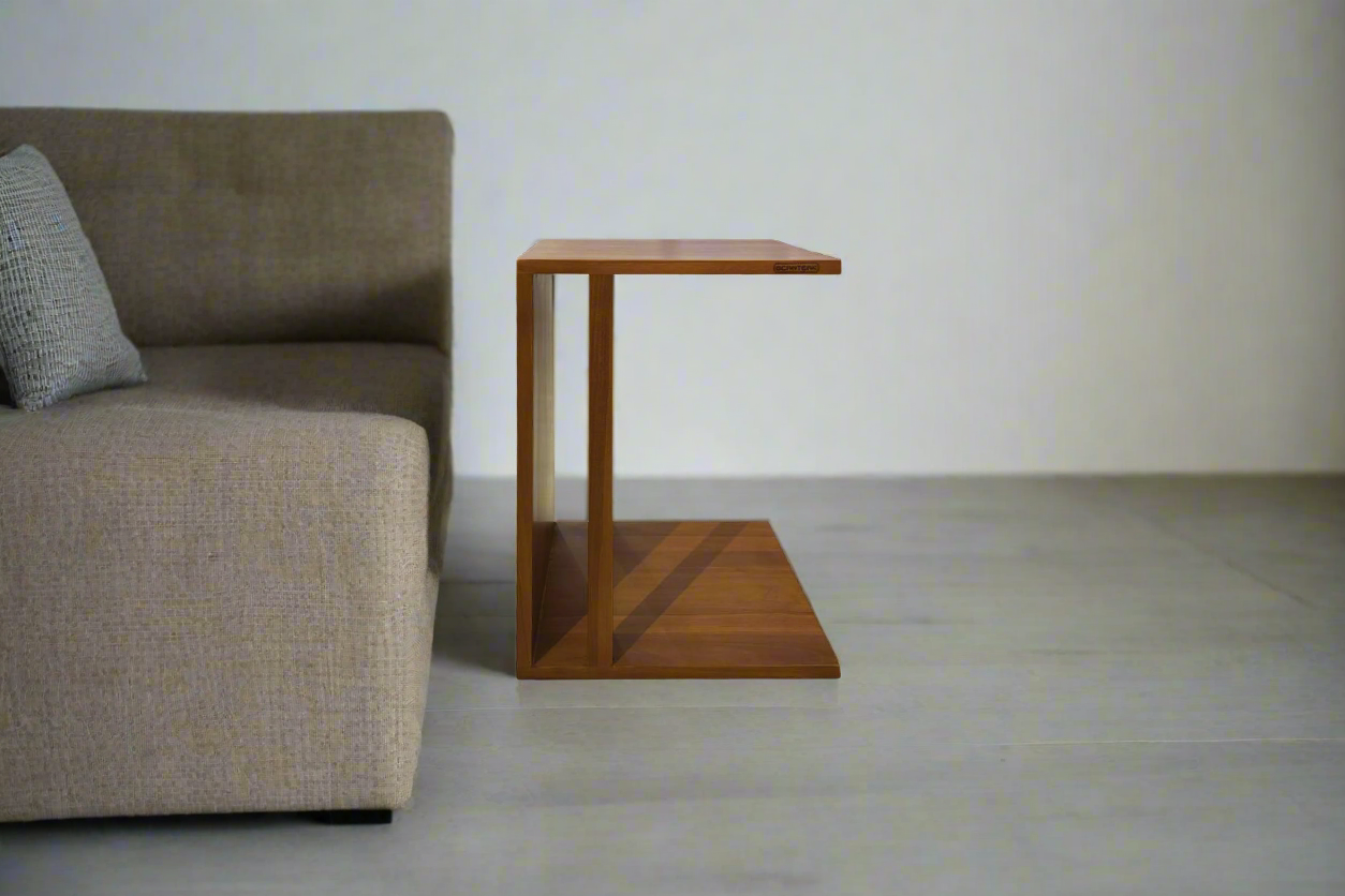 SARJA CASUAL SIDE TABLE