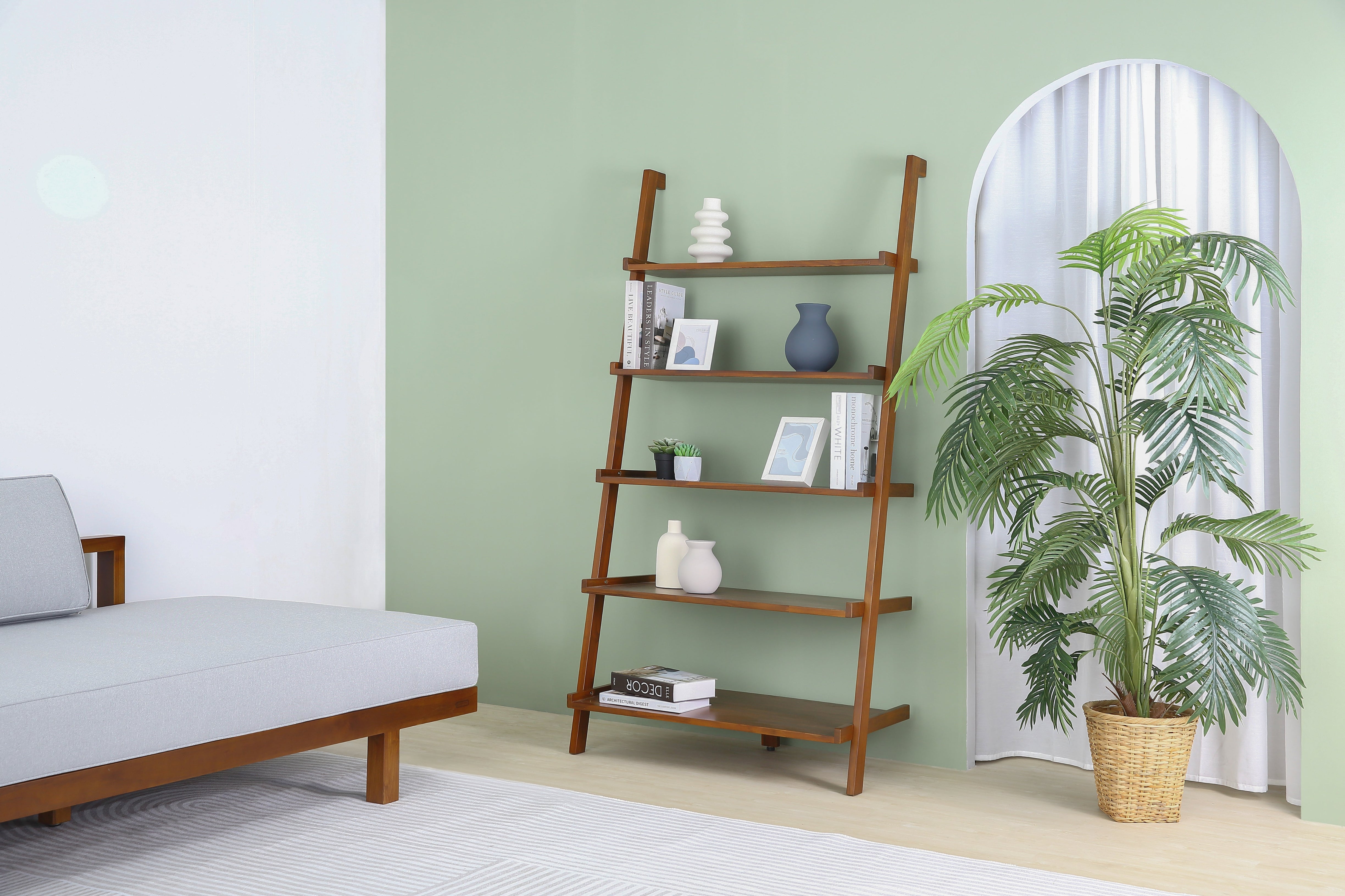 LADDER DISPLAY SHELF