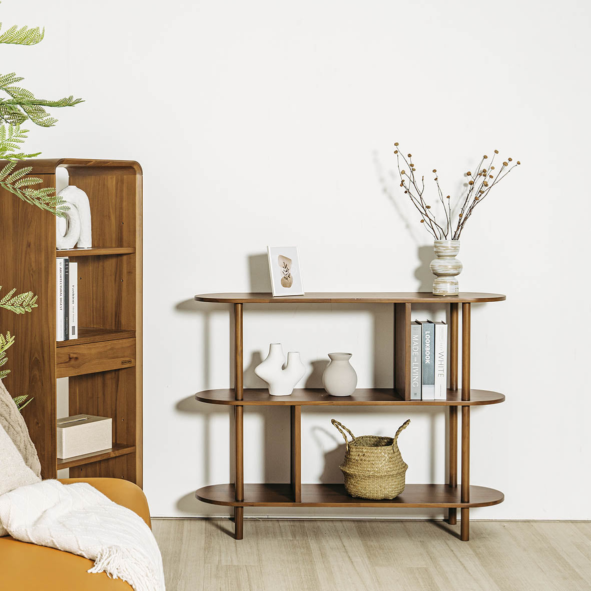 RIVI DISPLAY SHELF – Scanteak