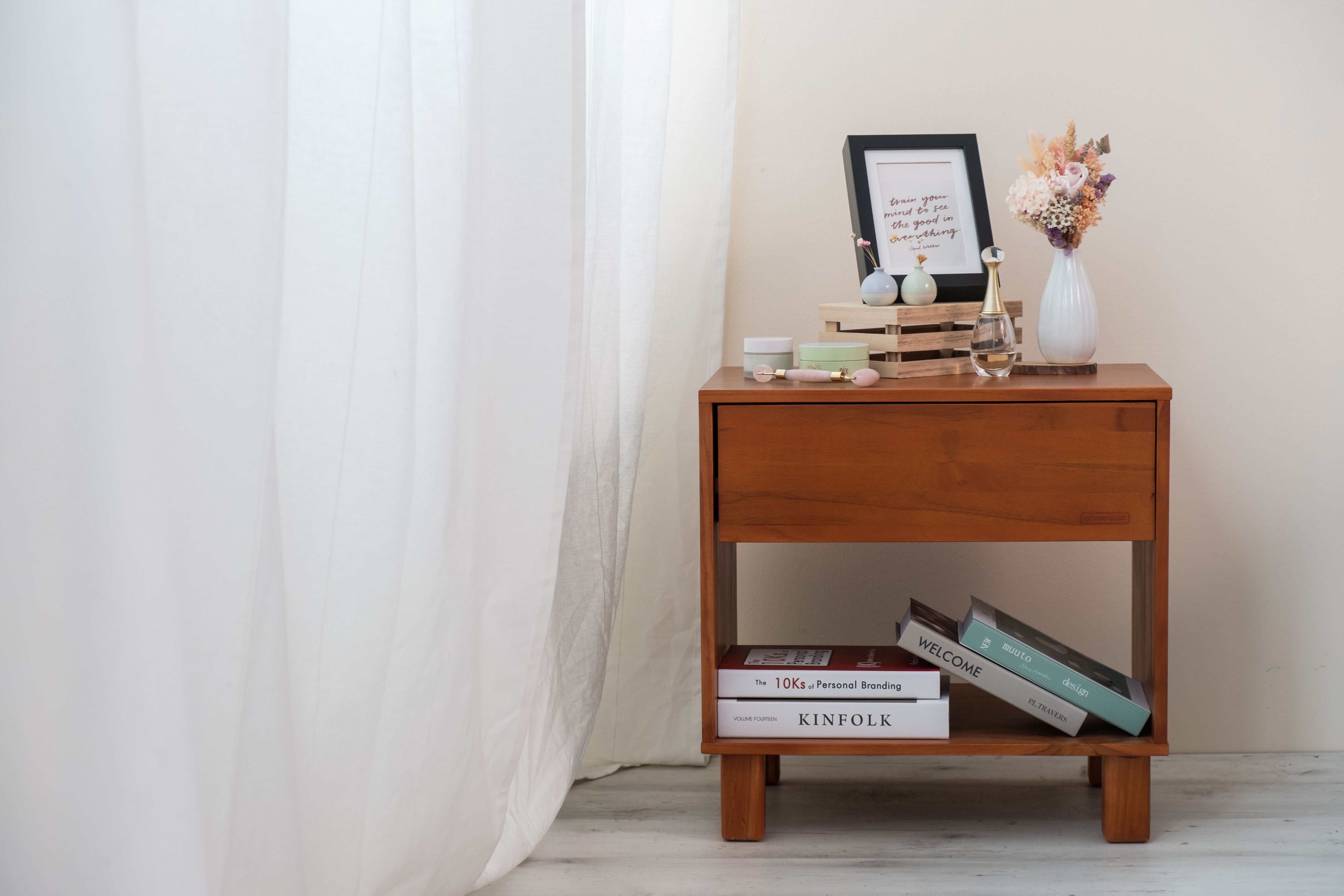 RINGA BEDSIDE TABLE