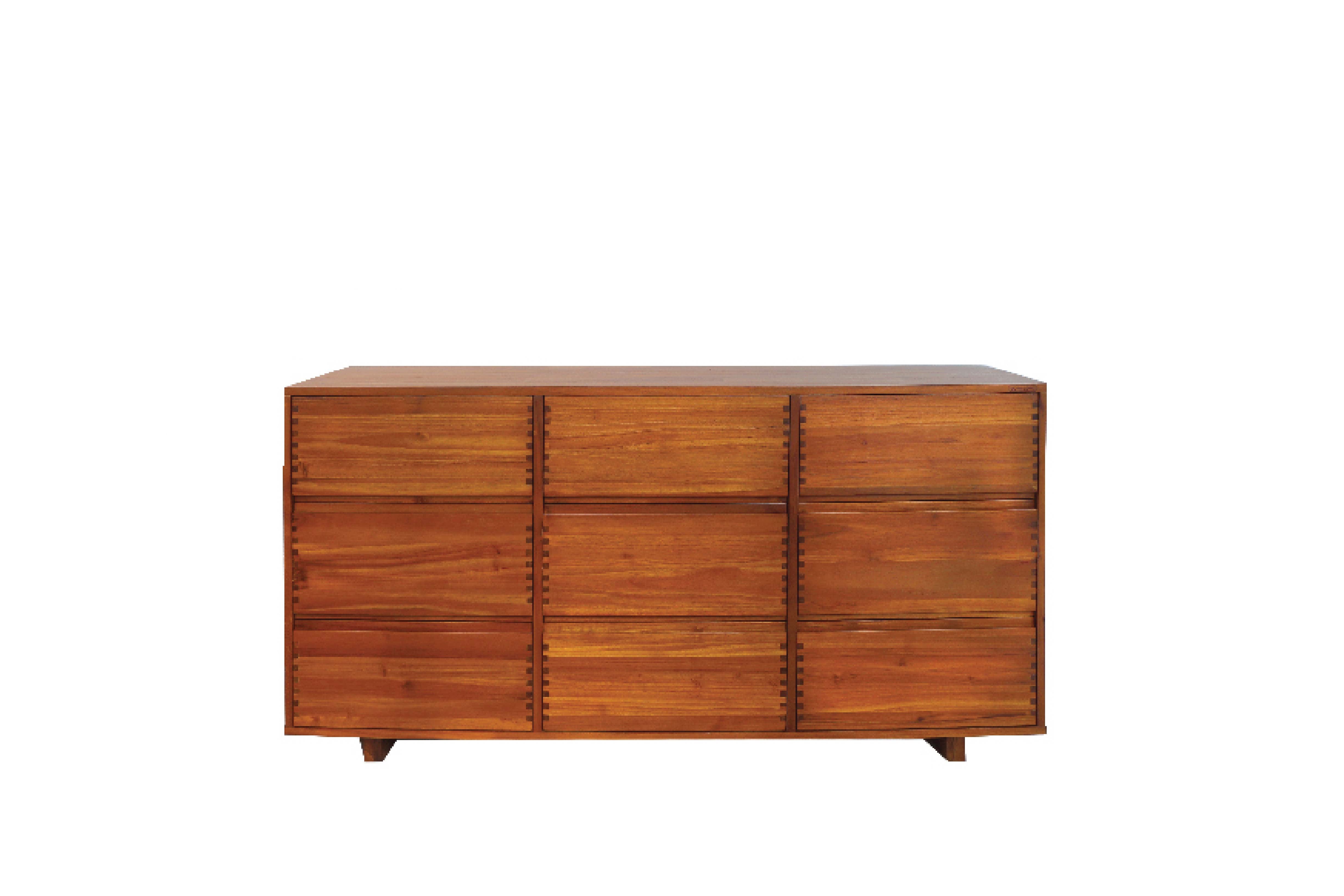 FISKE CHEST OF 9 DRAWERS