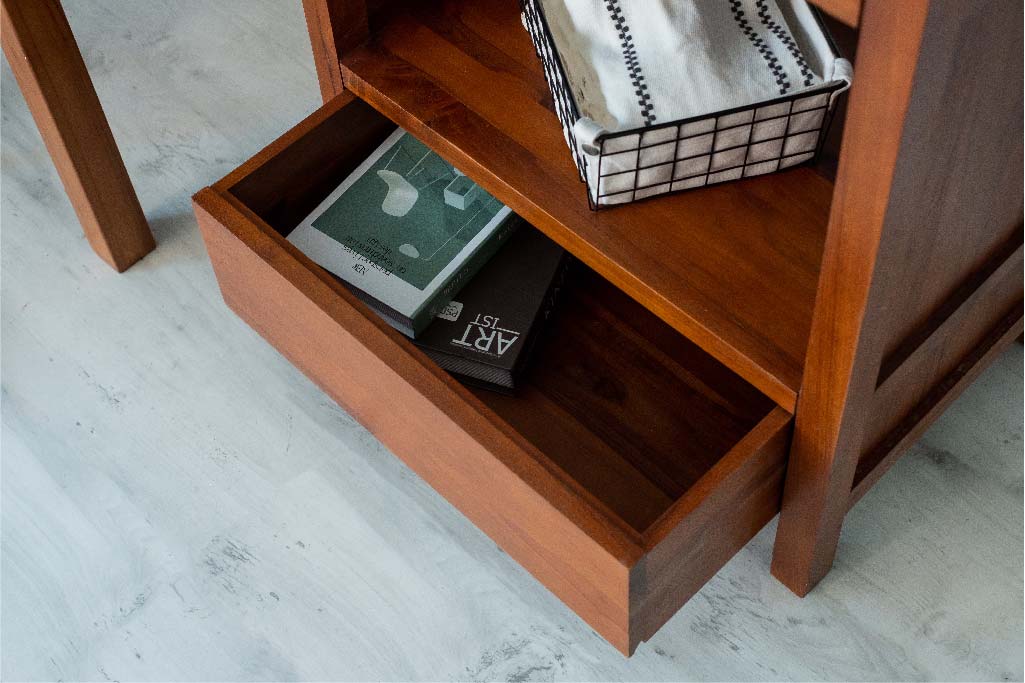APEN BOOKCASE