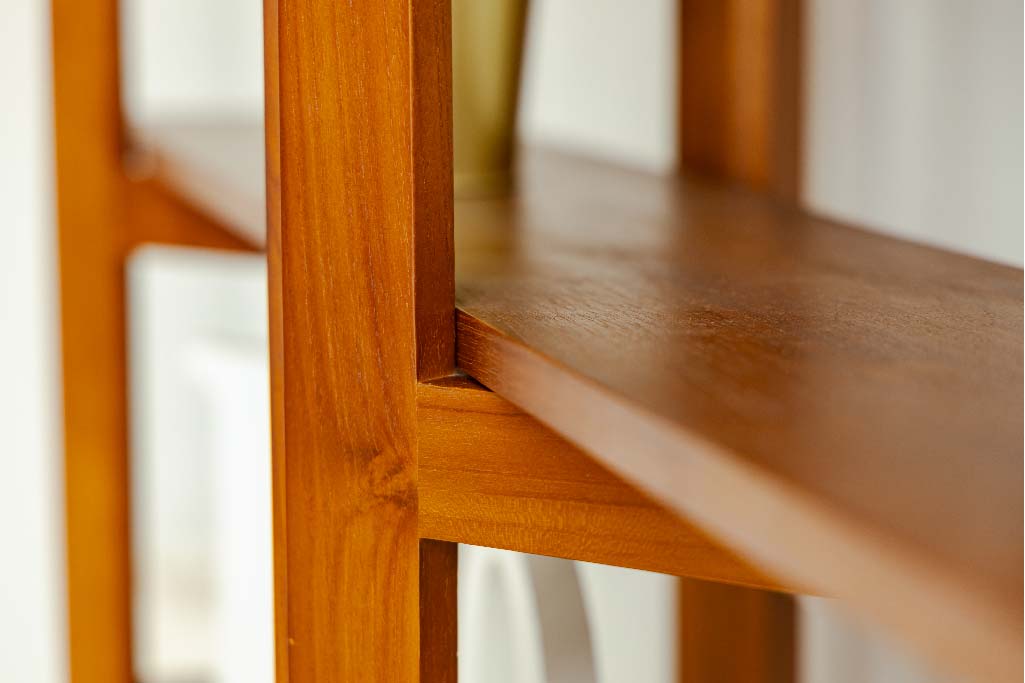 DISPLAY UNIT