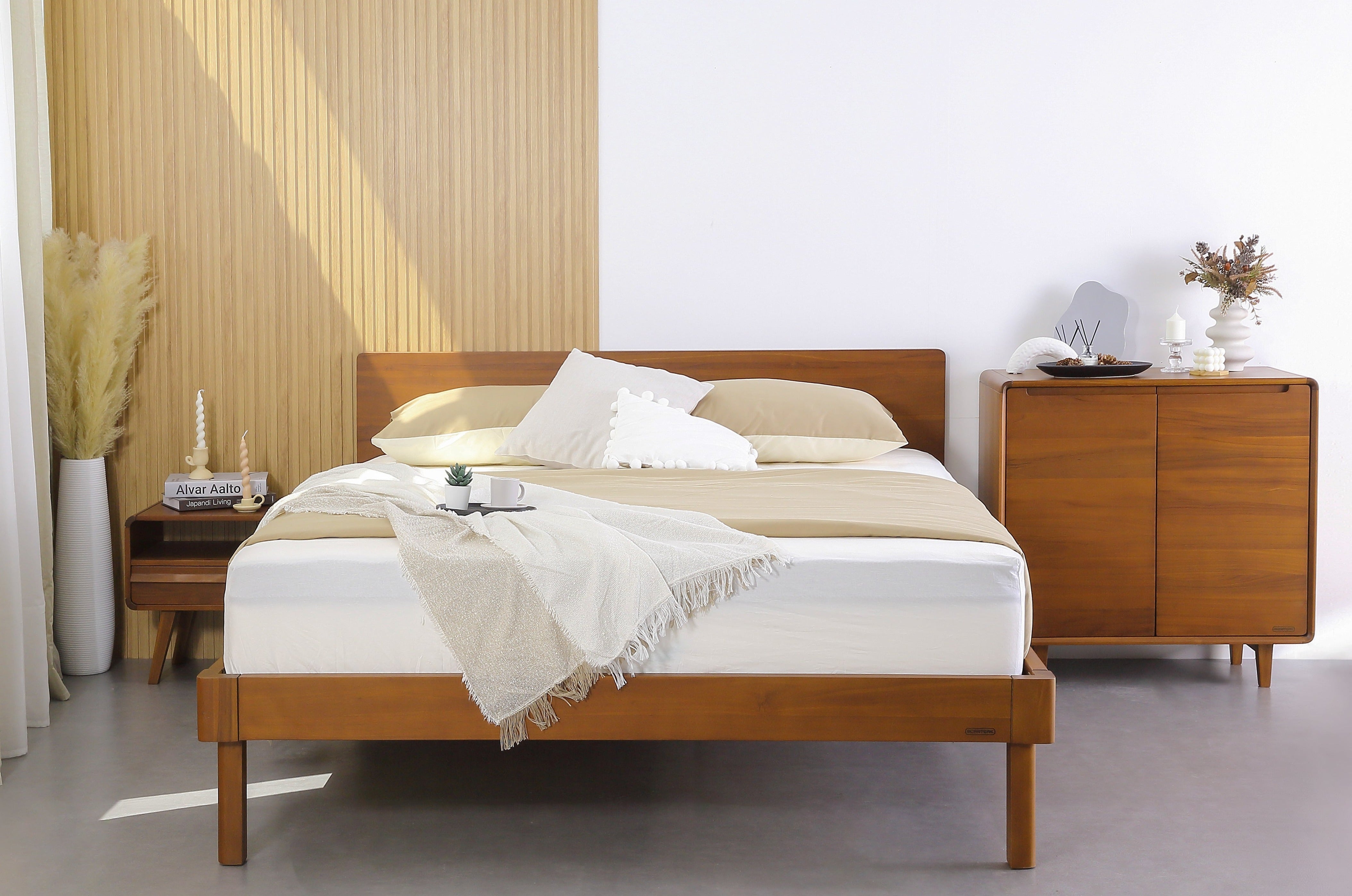 LEIKA 6FT KING BED FRAME