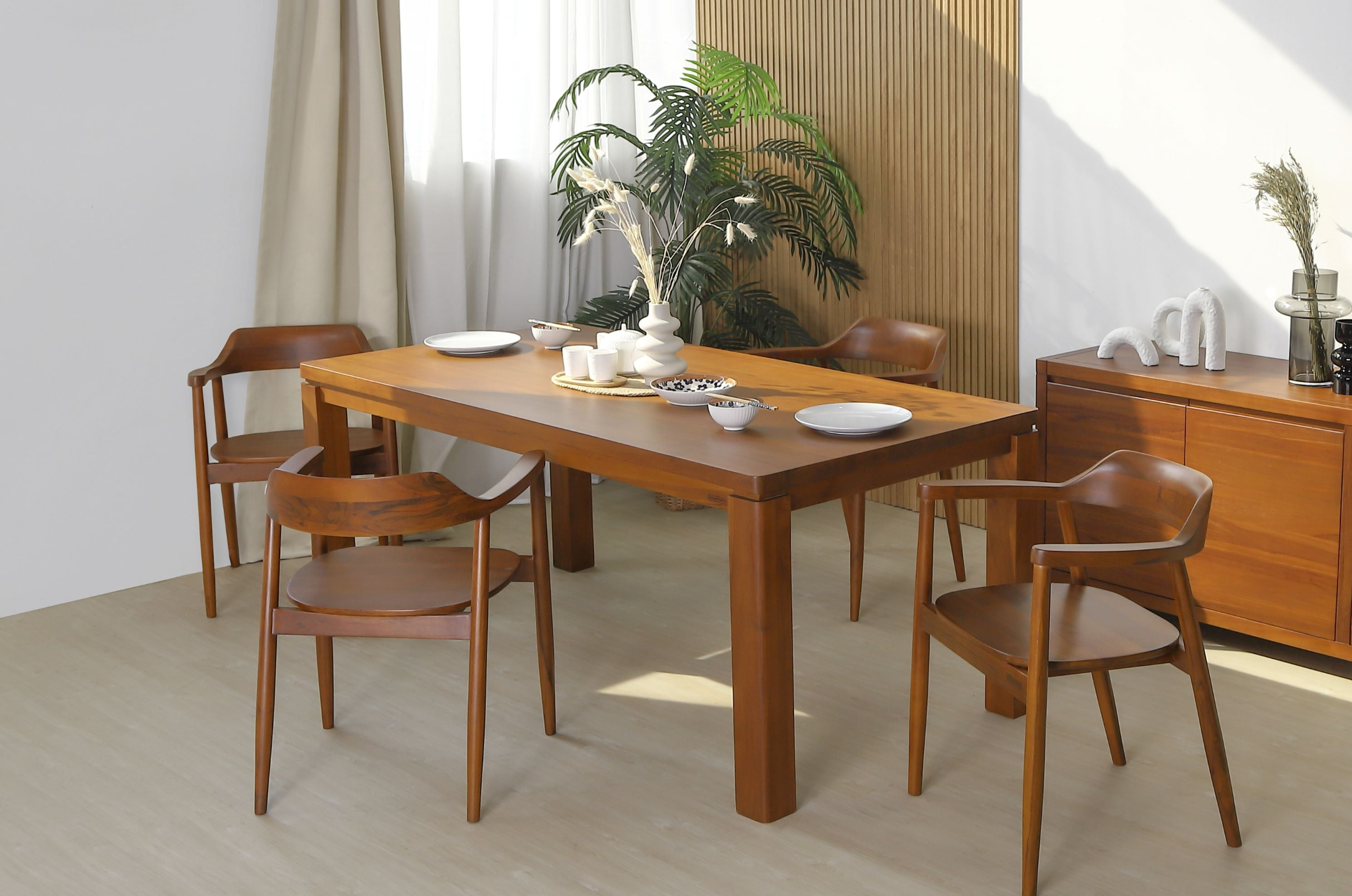 FLYTE 165CM DINING TABLE