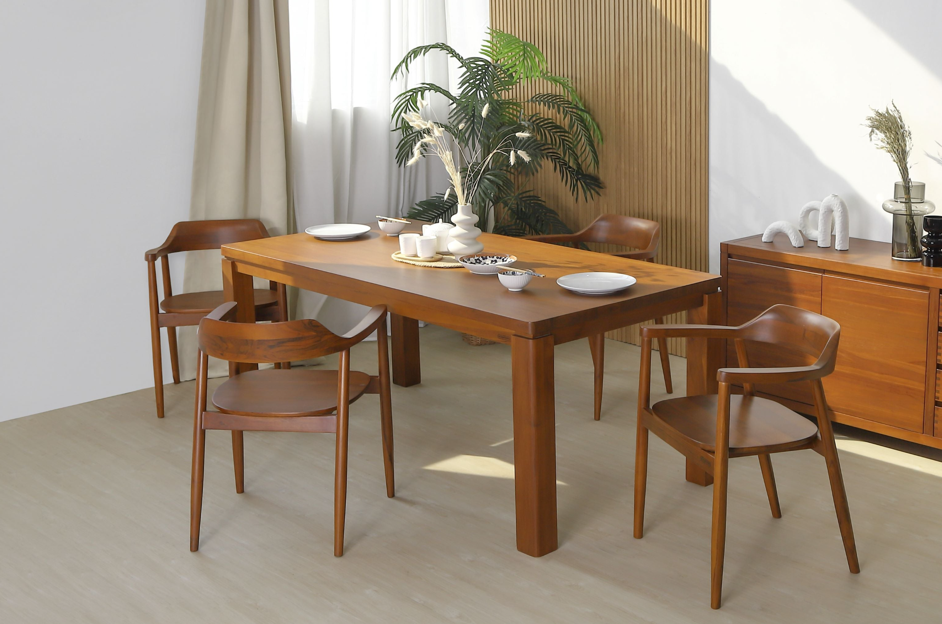 FLYTE 180CM DINING TABLE