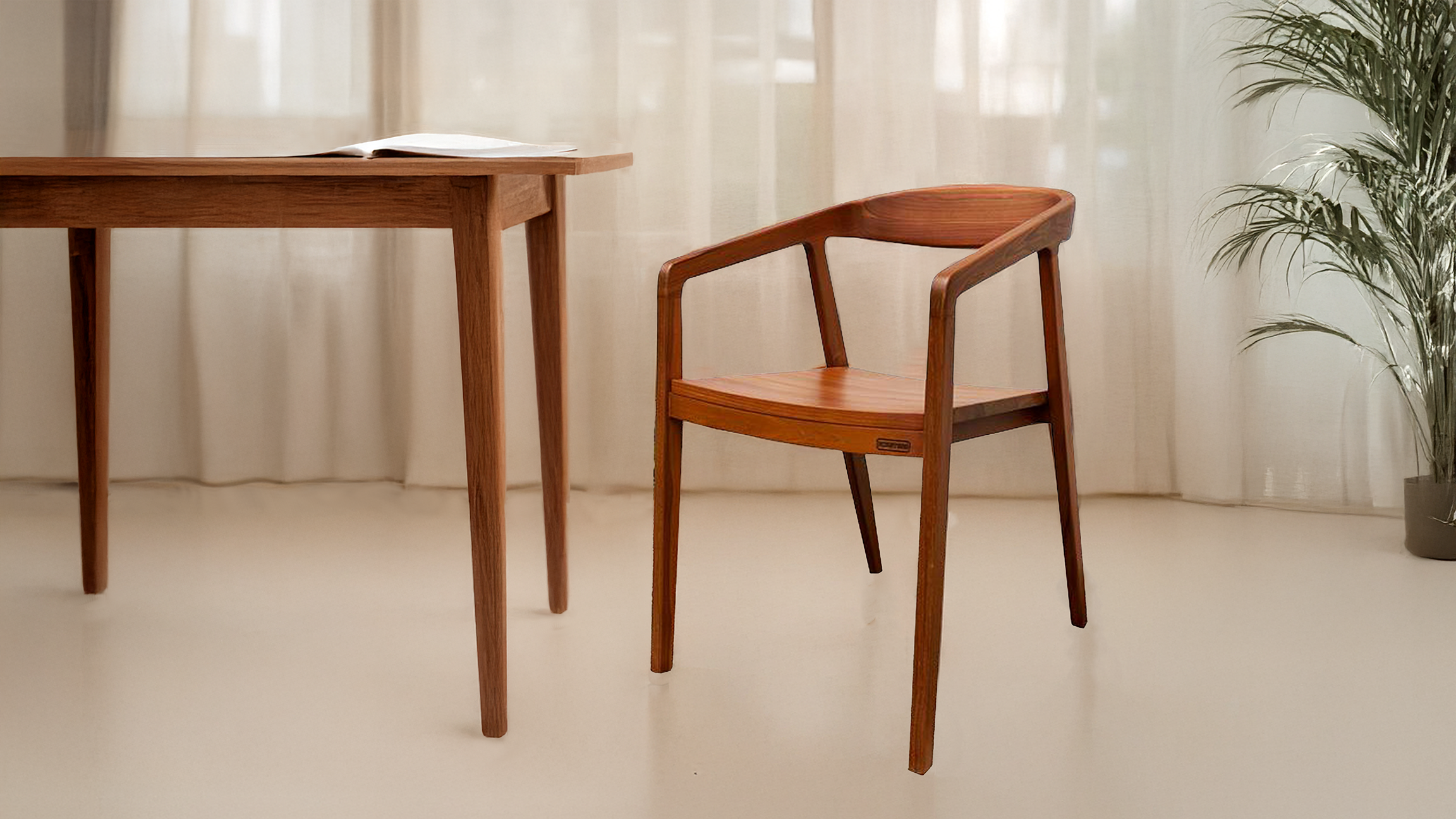 FERILL ARM CHAIR