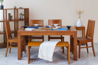 LOIS 135CM DINING TABLE