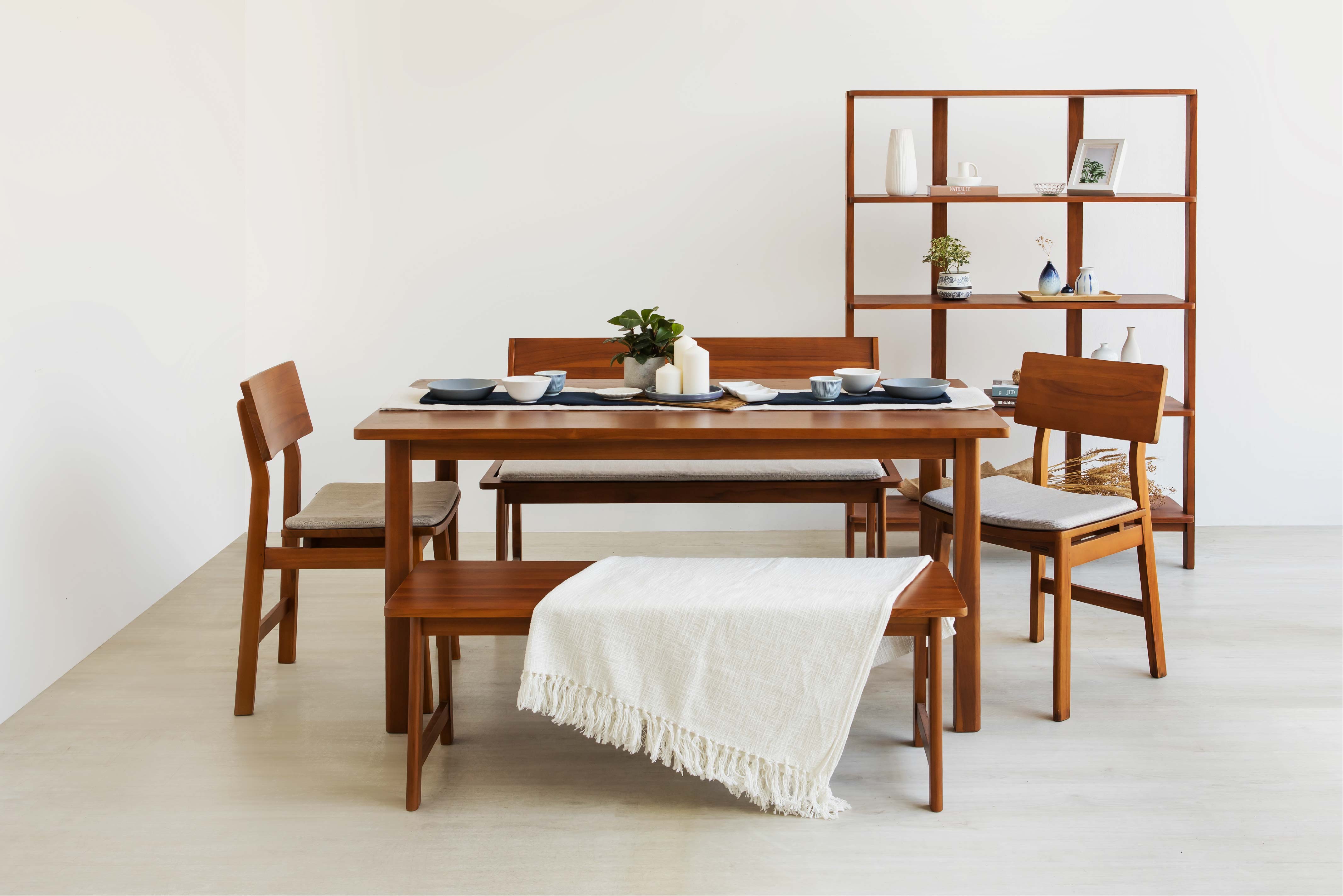 MONO 150CM DINING TABLE